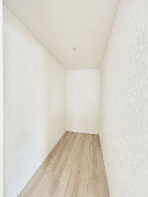 ̑ EH[NCN[[bgtŐԂLpł܂B