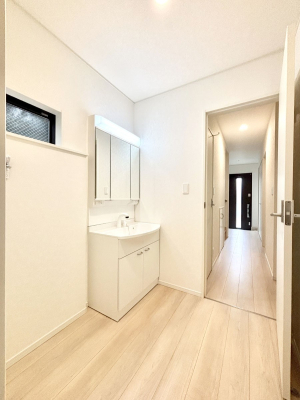 ���ʑ�E���ʏ� ���邢���ʏ��͖����̐g�x�x���y�����ł����Ⴂ�����ł��B