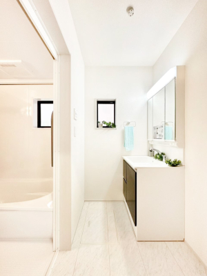 ӊ Rrj 647m t@~[}[gGhԏX