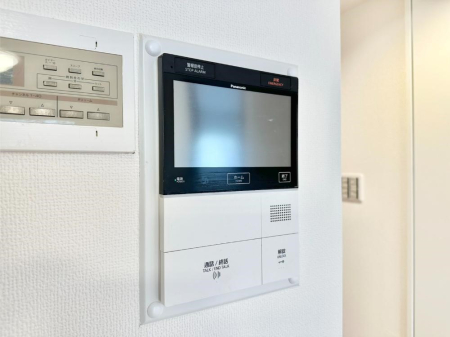 ̑ TVj^[tC^[tHtĂăZLeB[  