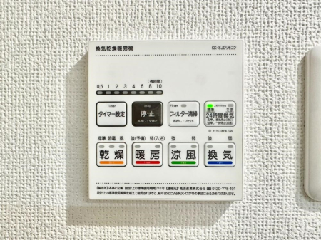 ̑ g[C@tȂ̂ŁAVĈSI