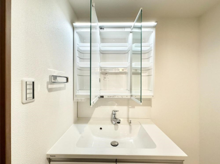 ̑ Oʋ̗ɁAϕiqpiȂǂ[\Bʑƕۂ܂I