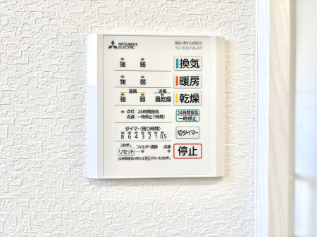 ̑ g[C@tȂ̂ŁAVĈSI