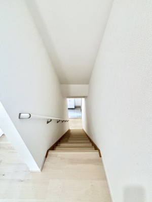 ̑ SlKiɂ͎肷ݒuĂ܂