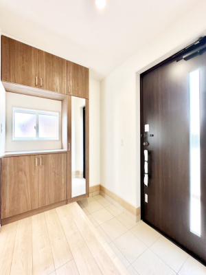  ʔ͂Ƒ̎ʐ^G߂̃CeAŏIƂĉoł܂