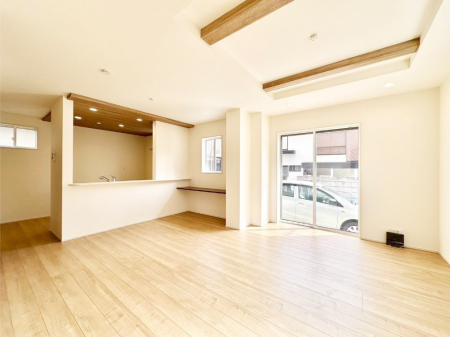 rO Ƒ̓₩Șbŕ܂閾邢rO