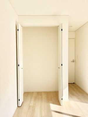 [ m̃N[[bgBŝŌ̈ߗނ܂܂B