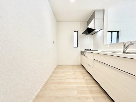 Lb` u₩ȕʂ蔲Lb`B̂Ŗ邭Cɂ𗧂܂B  