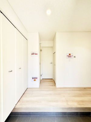 ���� ���Ƒ��₨�q�l���C�����悭���o�}���ł��鉸�₩�ȕ��͋C�̌��ւł��B