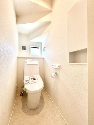 gC gC1K2KꂼɔzuĂĂƂĂ֗łB 