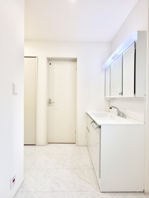 ̑ ̂KԂłB̐gxxCǂg܂B 