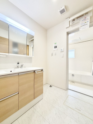 ̑ LXƂƂ̂郉h[Xy[XB  