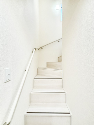 ̑ Ki͎肷tȂ̂ŏȂq܂₲̕Sł