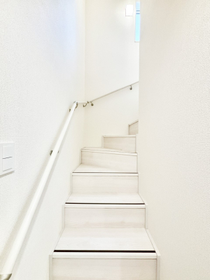 ̑ Ki͎肷tȂ̂ŏȂq܂₲̕Sł