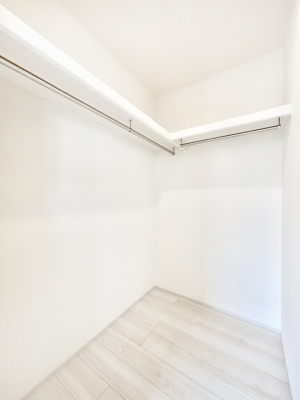 ̑ EH[NCN[[bg̊pŐԃXbL