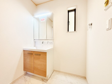 ���̑� ���邢���ʏ��͖����̐g�x�x���y�����ł����Ⴂ�����ł��B    