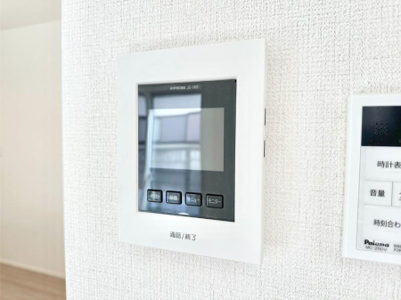 ̑ TVj^[tC^[tHtĂăZLeB[