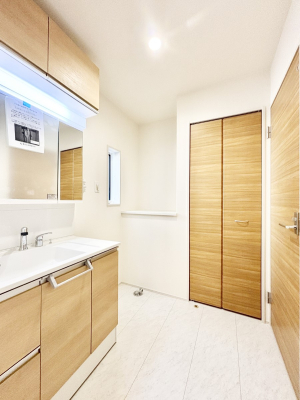 ���̑� �L�X�Ƃ�Ƃ�̂��郉���h���[�X�y�[�X