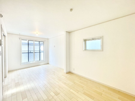 ̑ 邢2KrOIO̎VbgAEgĉƑ̃vCoV[܂B