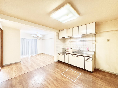 �L�b�`�� �L�X�Ƃ����g������̗ǂ��L�b�`���œ��X�̂��������y�����Ȃ肻��