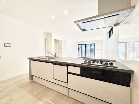 �L�b�`�� �L�X�Ƃ����g������̗ǂ��L�b�`���œ��X�̂��������y�����Ȃ肻��