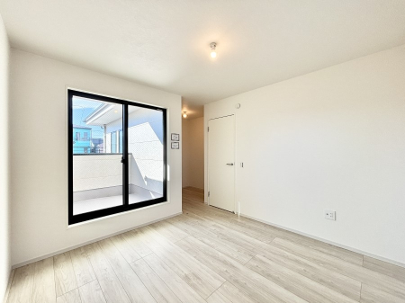 ���̑����� �u�₩�ȓ��������������S�̂�D������ݍ���ł���܂�