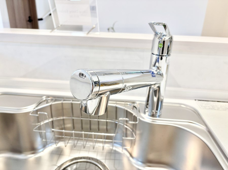 ̑ łȂB̐ŐƏ򐅂gB