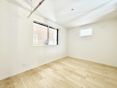 ̑ 1K6T[rX[͌ƂĂpł܂  