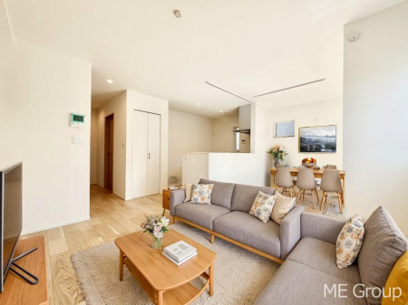 rO Ƒ̓₩Șbŕ܂閾邢rO  ƋCGł  