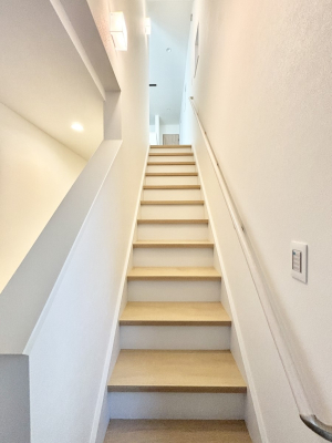 ̑ Ki͎肷tȂ̂ŏȂq܂₲̕Sł