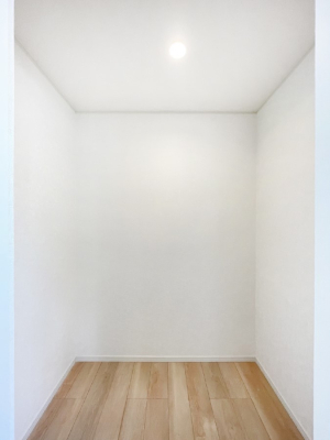 ���̑� �E�H�[�N�C���N���[�[�b�g�̊��p�Ő�����ԃX�b�L��  