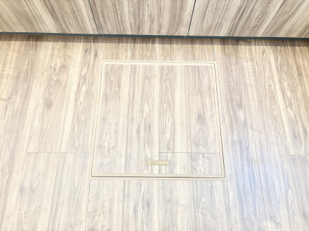 ���̑����� �������[�t���I���p�i�E���p�i�̎��[�ɂ��劈��B