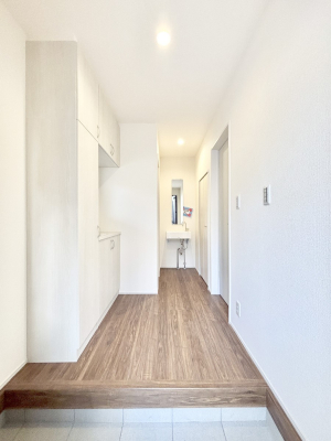 ���̑����� �K��҂���ڂł킩����S�̂s�u���j�^�[�t���C���^�[�z���B 