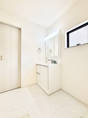 ���̑� �L�b�`���Ƃ̓������l�����������W���݌v�ŖZ�������Ԃ̉Ǝ������N���N