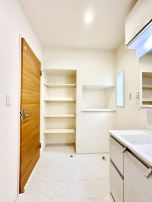 ���̑� �L�X�Ƃ�Ƃ�̂��郉���h���[�X�y�[�X�@