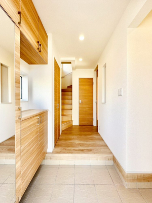 ���� ����I�𗘗p���āA���z�������������q�l�������ĂȂ��ł��܂��B�@