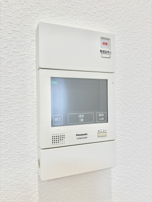 ���̑����� TV���j�^�[�t�C���^�[�t�H�����t���Ă��ăZ�L�����e�B�[��  