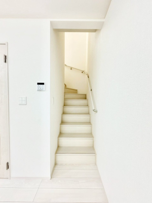 ̑ Ki͎肷tȂ̂ŏȂq܂₲̕Sł