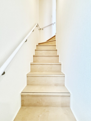 ̑ Ki͎肷tȂ̂ŏȂq܂₲̕Sł