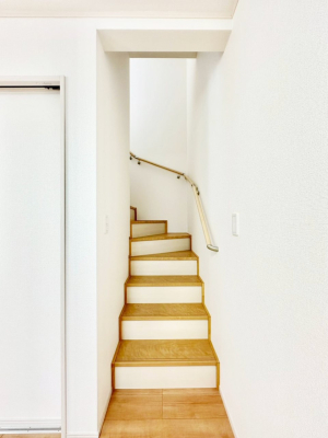 ̑ Ki͎肷tȂ̂ŏȂq܂₲̕Sł