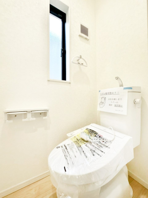 �g�C�� �������̂��锒����Ƃ���������������