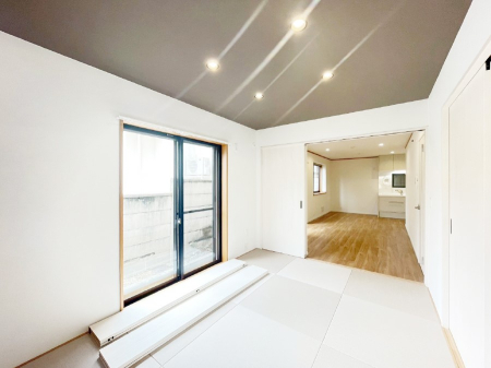 ̑ rOאڂ̘a͖̕炵ɖƈ炬炵Ă܂