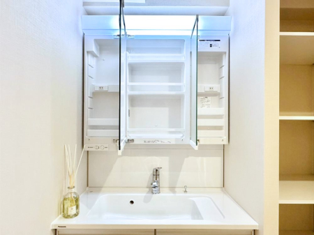 ̑ Oʋ̗ɁAϕiqpiȂǂ[\Bʑƕۂ܂I