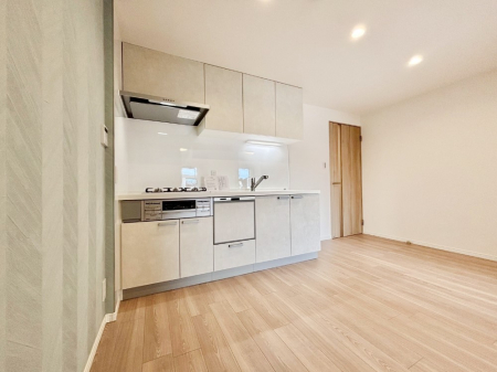 Lb` ̂ŉƑ̏Ί炪L܂  