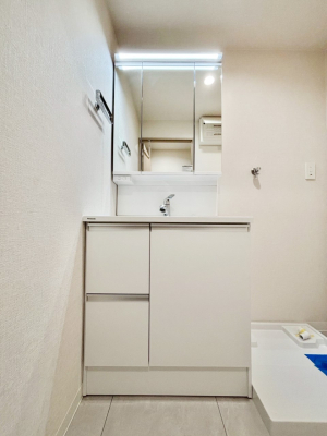 ʑEʏ [͂Ƌ@\ɗDꂽʉϑ  