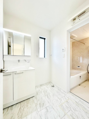 ���̑� �L�X�Ƃ�Ƃ�̂��郉���h���[�X�y�[�X