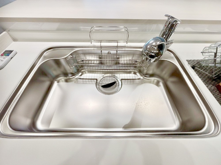 ̑ łȂB̐ŐƏ򐅂gB