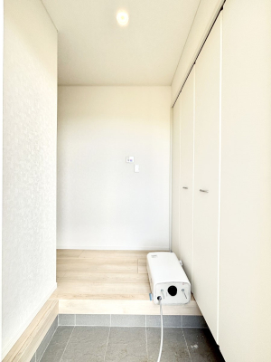 ���� �Ƒ��̋A��₨�q�l�������������}���錺��  