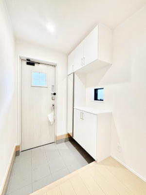  邢z荞ތցBƑ̌CXbL[ł錺֎[tB