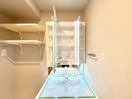 ̑ Oʋ̗ɁAϕiqpiȂǂ[\Bʑƕۂ܂I